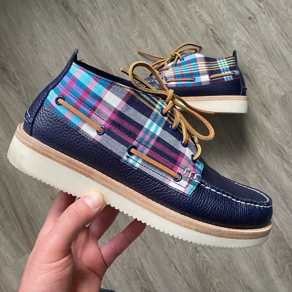 Men’s Sperry premium plaid chukka size 10.5! Worn twice!! - Picture 2 of 4